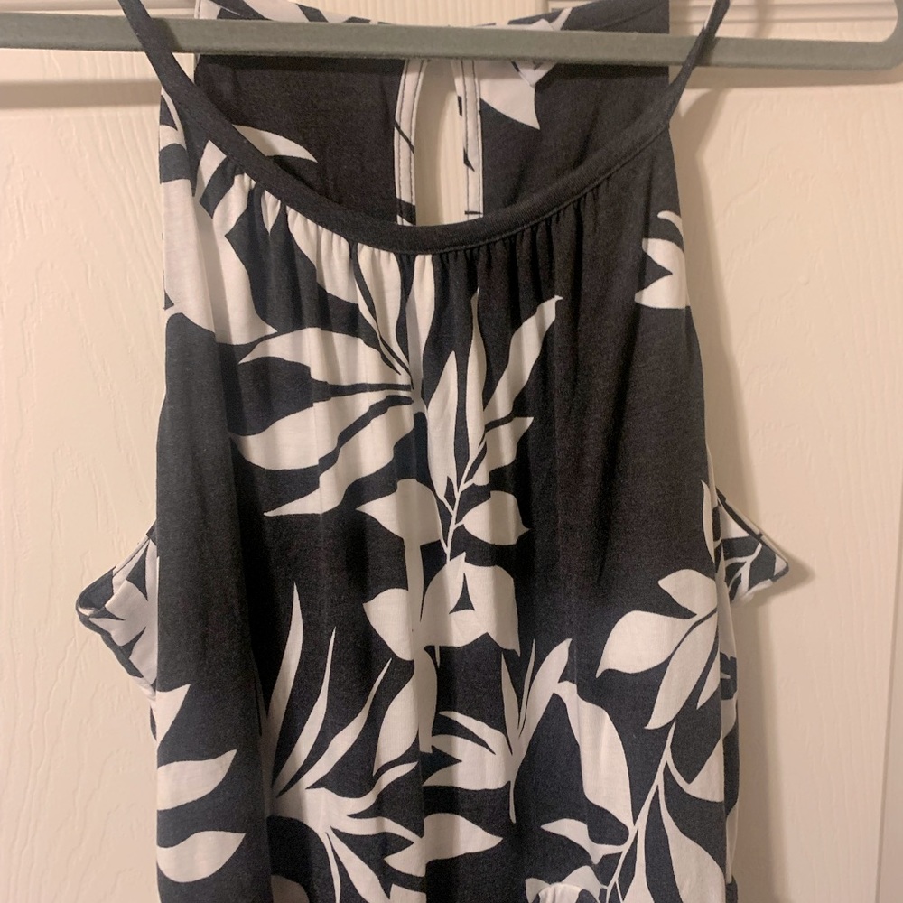 Old Navy XL Strappy Maxi Dress, Black w/White Flower Design, Keyhole Back